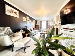 Living Room- click for photo gallery